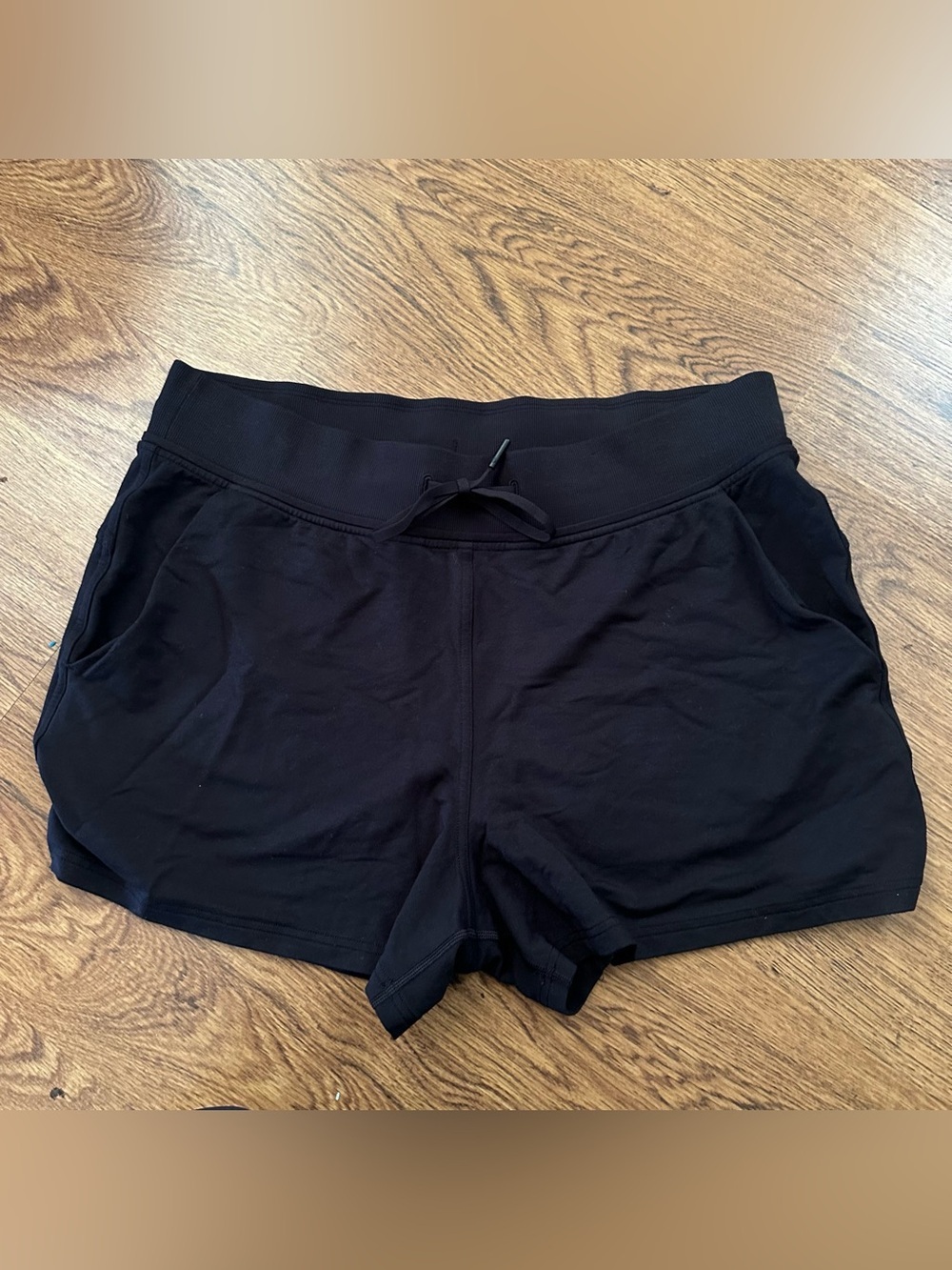 lululemon athletica Black Lightweight Drawstring Athletic Shorts size 12 sports
